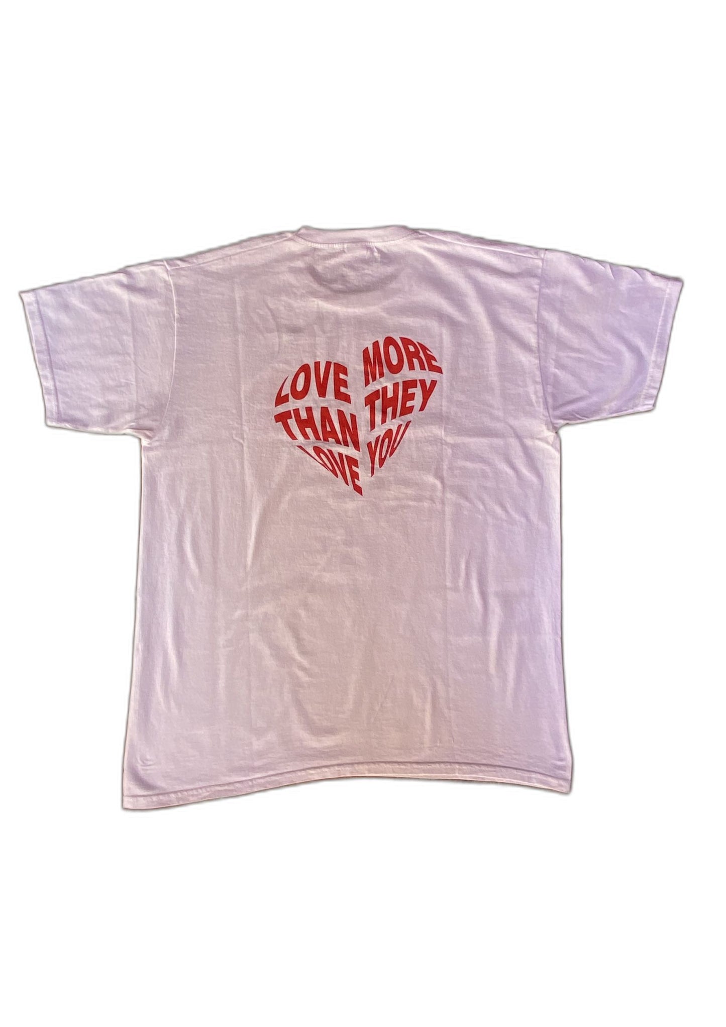 Camiseta love more